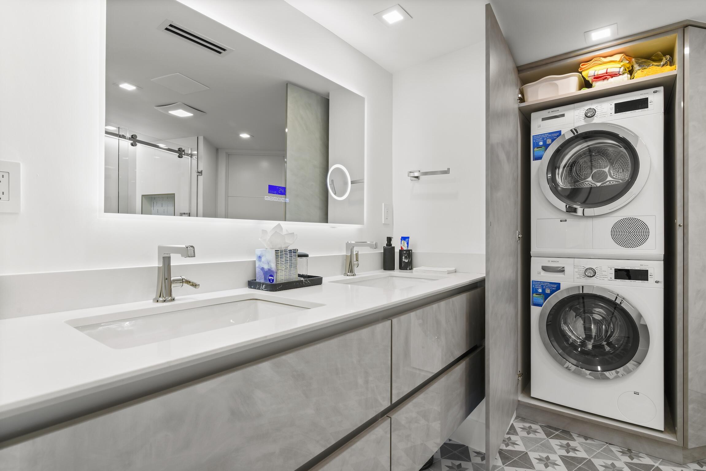 550 South Ocean Boulevard, Unit 1407 Boca Raton, FL 33432 - Photo 33 of 47 Guest Bathroom