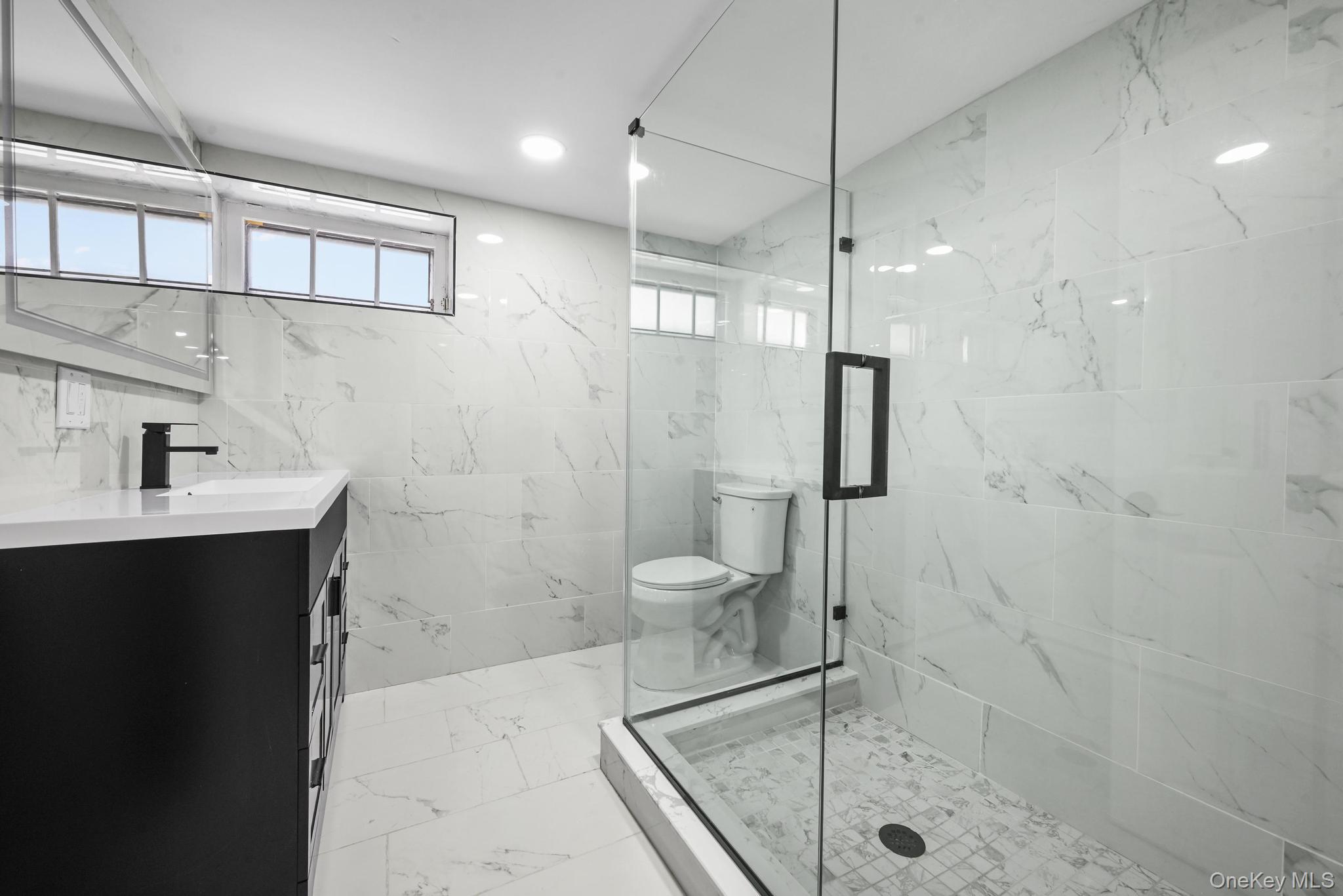 2243 Leighton Road Elmont, NY 11003 - Photo 20 of 32