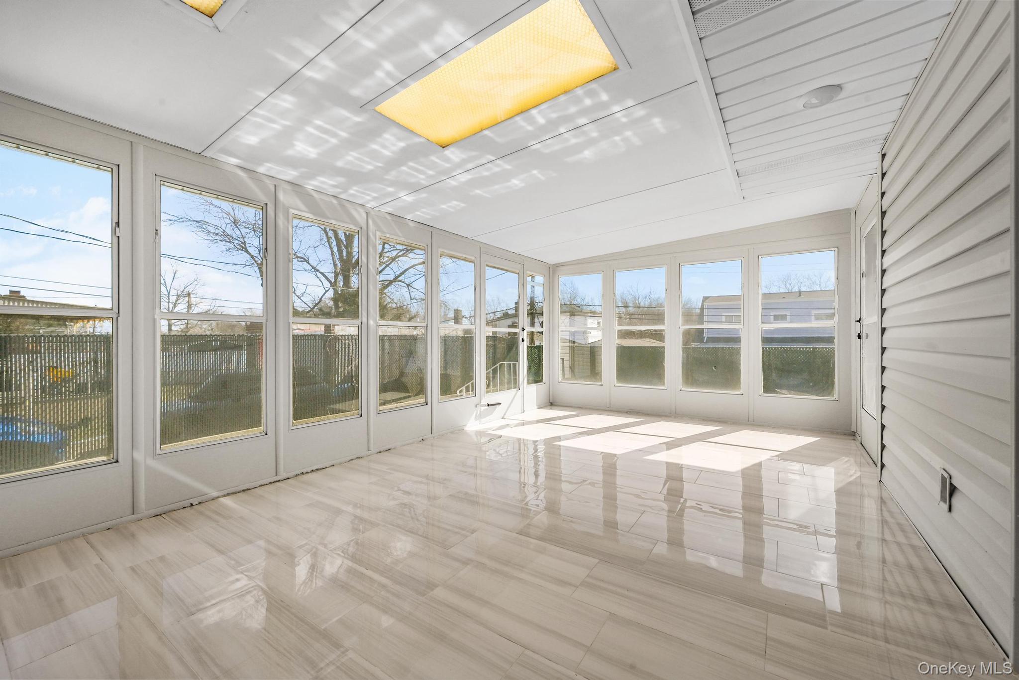 2243 Leighton Road Elmont, NY 11003 - Photo 25 of 32