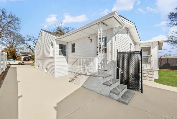 $898,000 | 2243 Leighton Road, Elmont, NY 11003