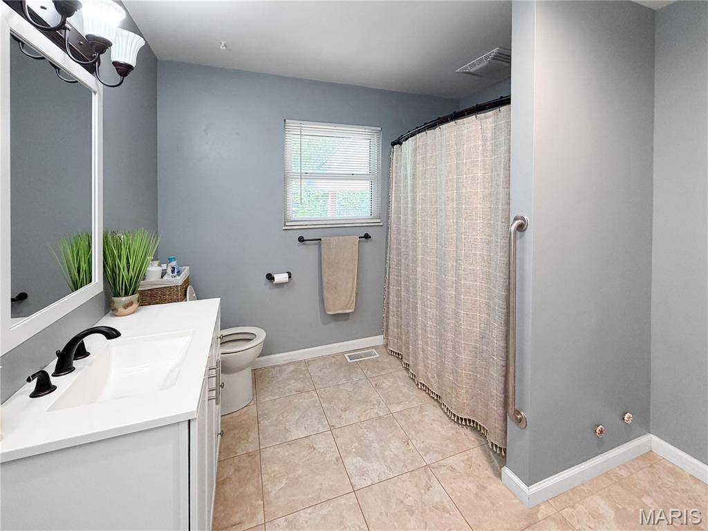1395 Brownsmill Road Elsberry, MO 63343 - Photo 19 of 31