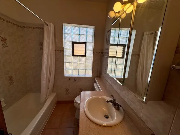 $278,900 | 9441 South Prairie Avenue, Chicago, IL 60619