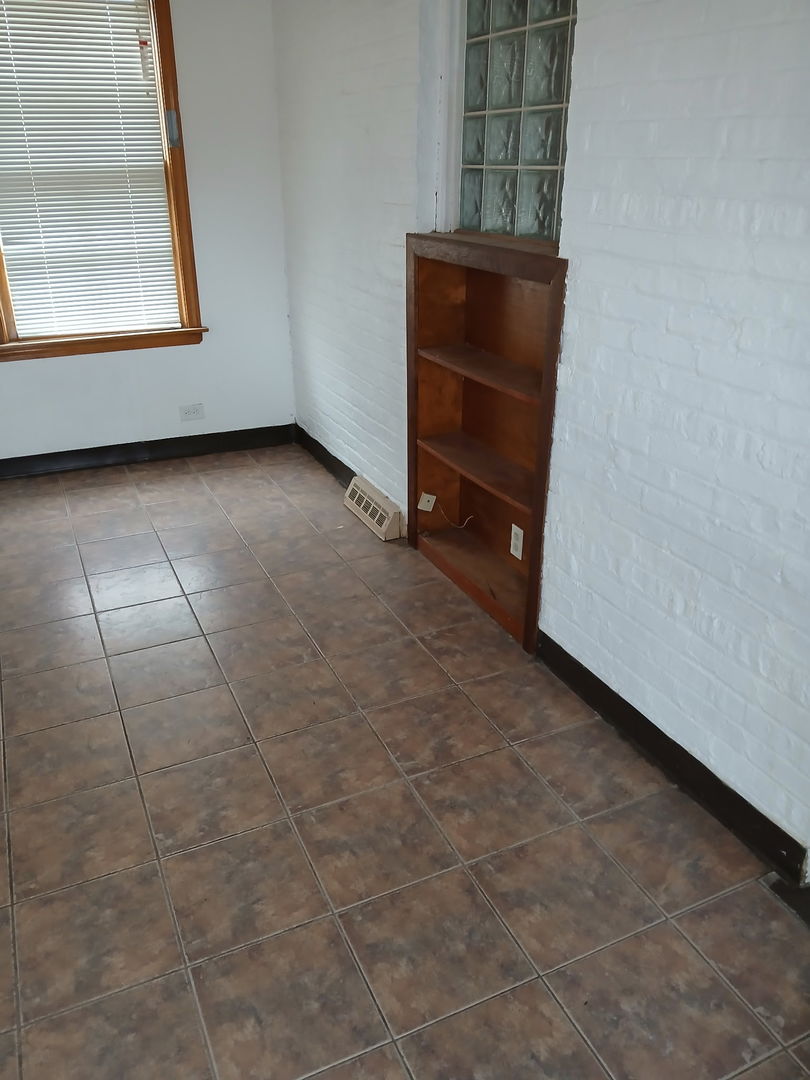 9441 South Prairie Avenue Chicago, IL 60619 - Photo 18 of 25