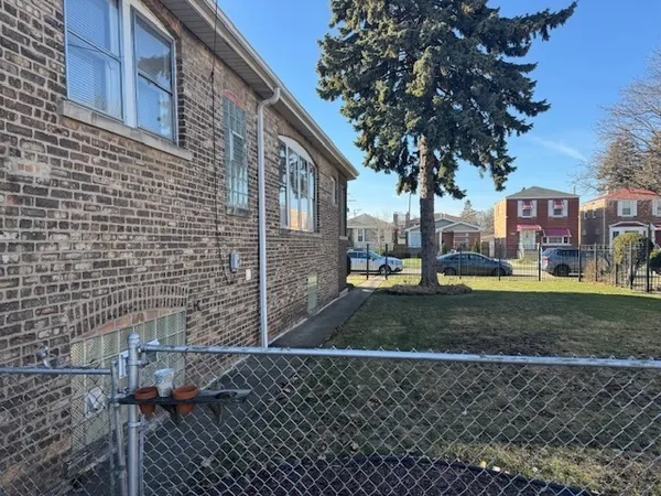 $278,900 | 9441 South Prairie Avenue, Chicago, IL 60619