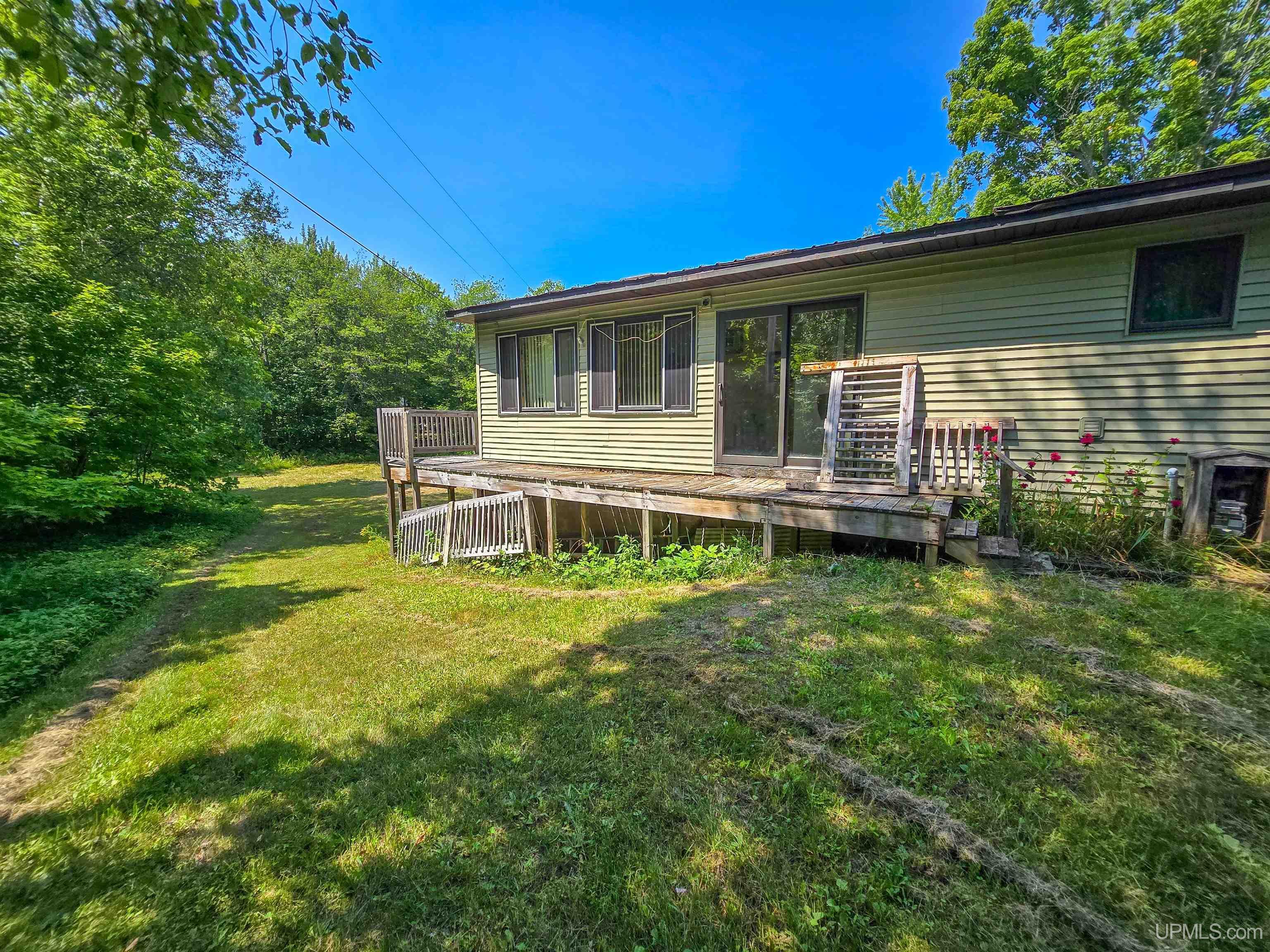 N6820 Bond Road Munising, MI 49862 - Photo 37 of 46