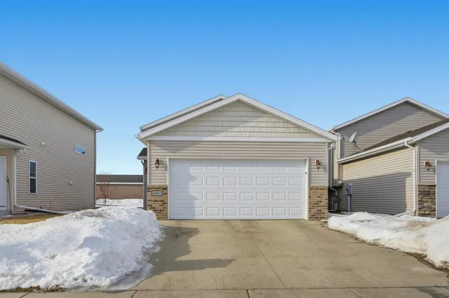 $314,900 | 4003 9th Street South, Moorhead, MN 56560