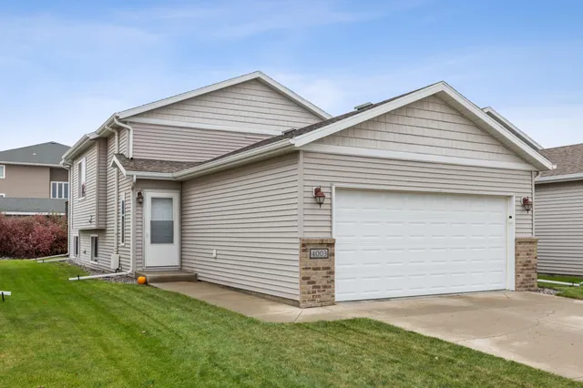 $319,900 | 4003 9th Street South, Moorhead, MN 56560