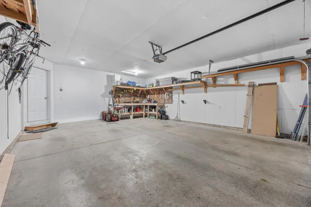 $319,900 | 4003 9th Street South, Moorhead, MN 56560