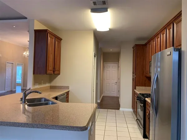 $3,950 | 930 Richmond Hill Drive, Marietta, GA 30068