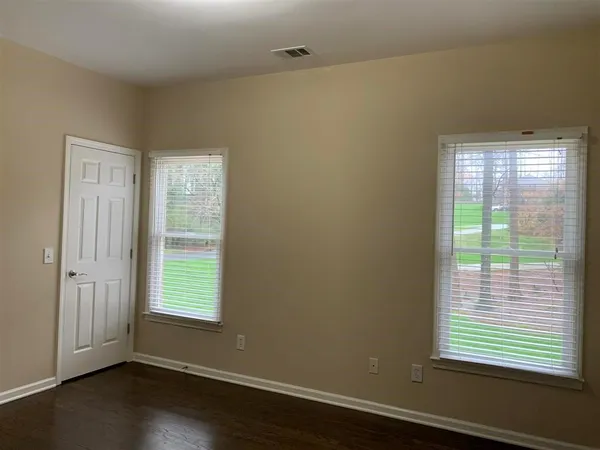 $3,950 | 930 Richmond Hill Drive, Marietta, GA 30068