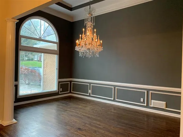 $3,950 | 930 Richmond Hill Drive, Marietta, GA 30068