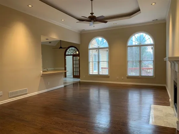 $3,950 | 930 Richmond Hill Drive, Marietta, GA 30068