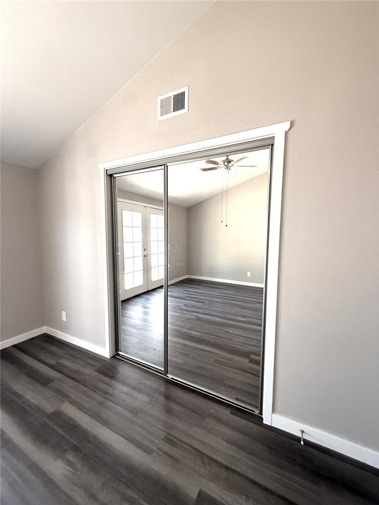 44251 Raysack Avenue Lancaster, CA 93535 - Photo 10 of 24 Master Bedroom