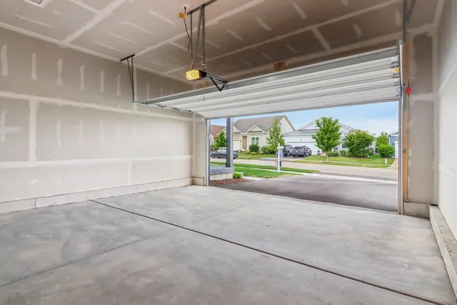 $489,900 | 607 Virginia Street, Elburn, IL 60119