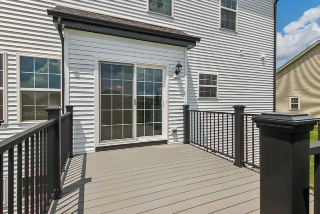 $489,900 | 607 Virginia Street, Elburn, IL 60119