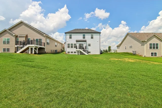 $489,900 | 607 Virginia Street, Elburn, IL 60119