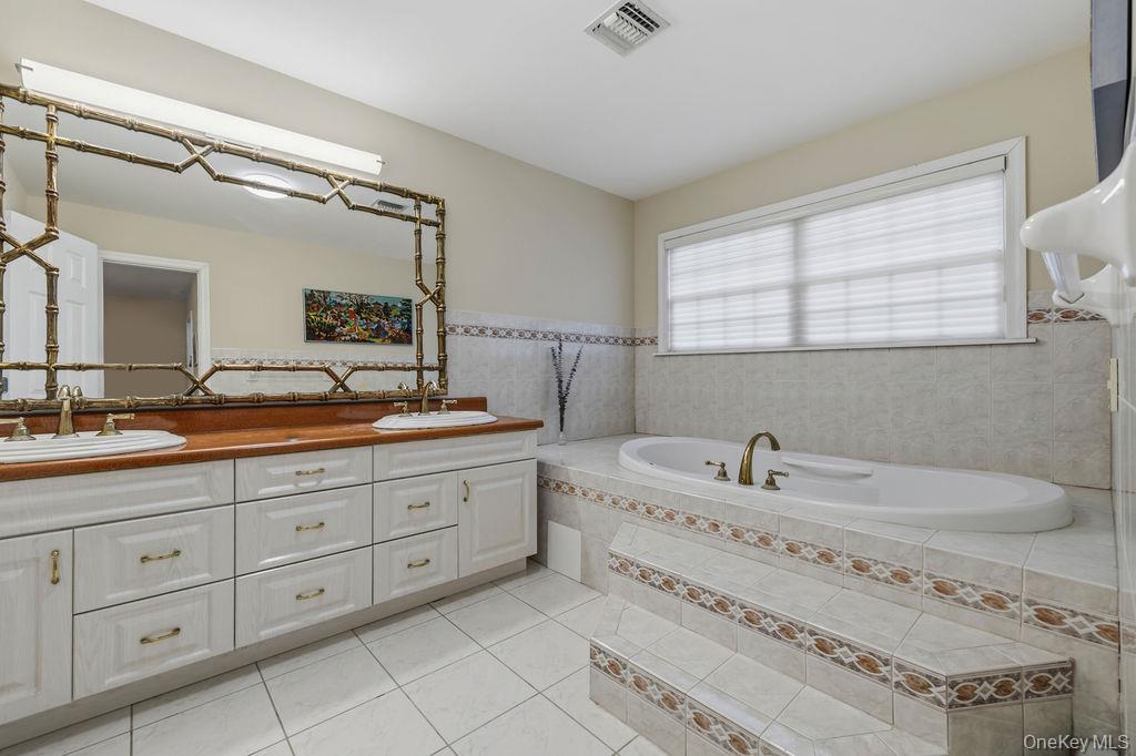 57 Wesley Chapel Road Suffern, NY 10901 - Photo 27 of 50