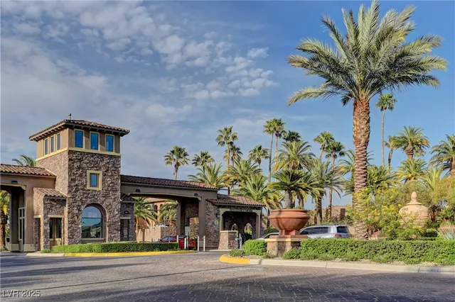 $2,865 | 972 Rue Grand Paradis Lane, Henderson, NV 89011