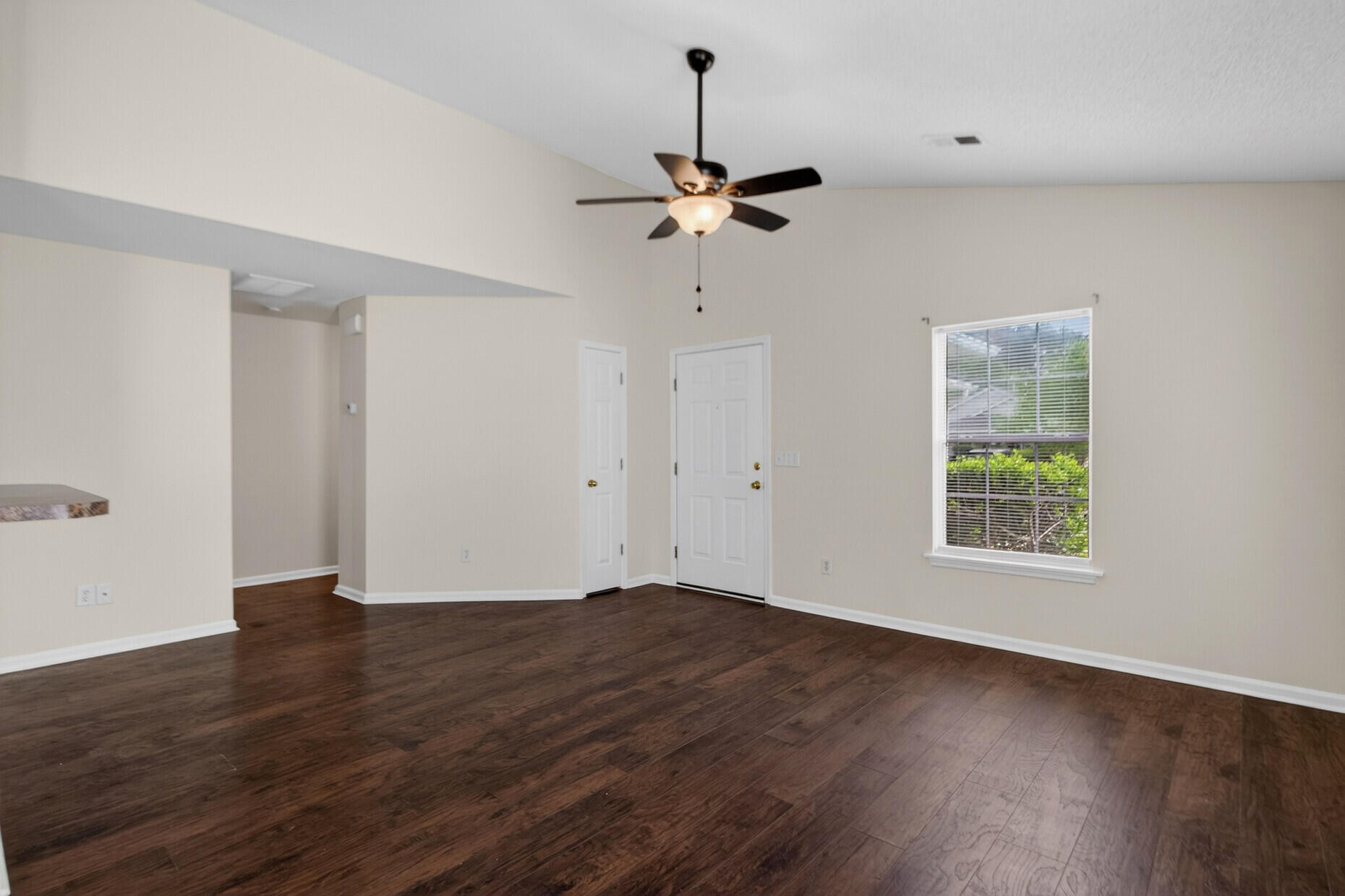 246 2 Pond Loop Ladson, SC 29456 - Photo 9 of 32 09_9_mls