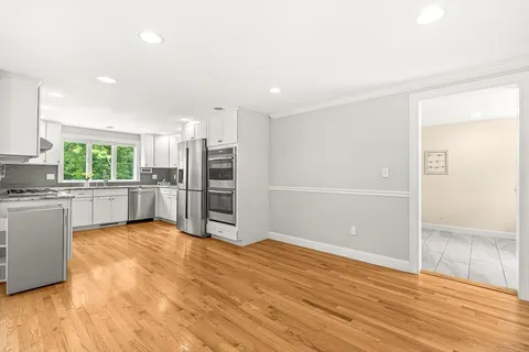 $1,399,000 | 415 Lowell Street, Lynnfield, MA 01940