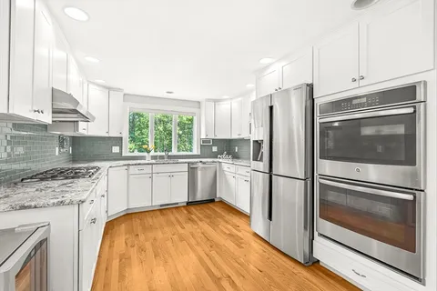$1,399,000 | 415 Lowell Street, Lynnfield, MA 01940