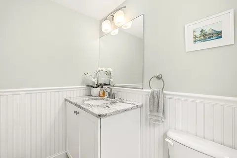 $1,399,000 | 415 Lowell Street, Lynnfield, MA 01940