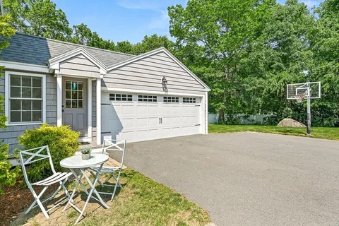 $1,399,000 | 415 Lowell Street, Lynnfield, MA 01940