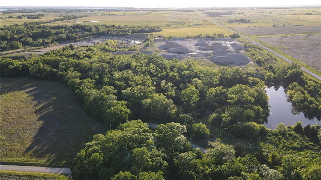 1673 17th Road Northeast Burlington, KS 66839 - Photo 4 of 24