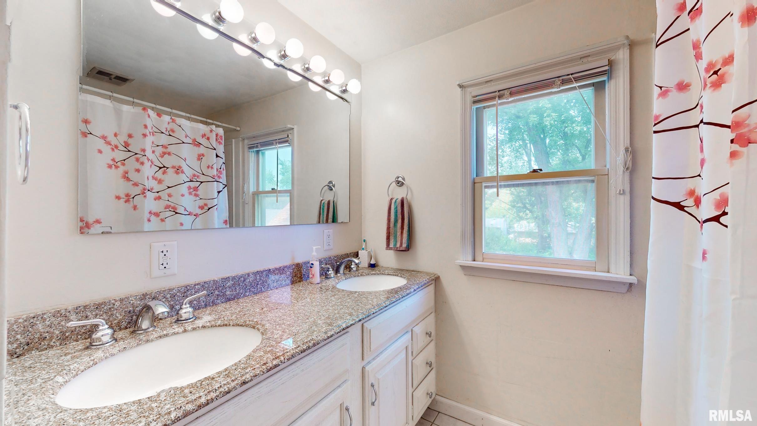 1507 South 4th Street Pekin, IL 61554 - Photo 22 of 28