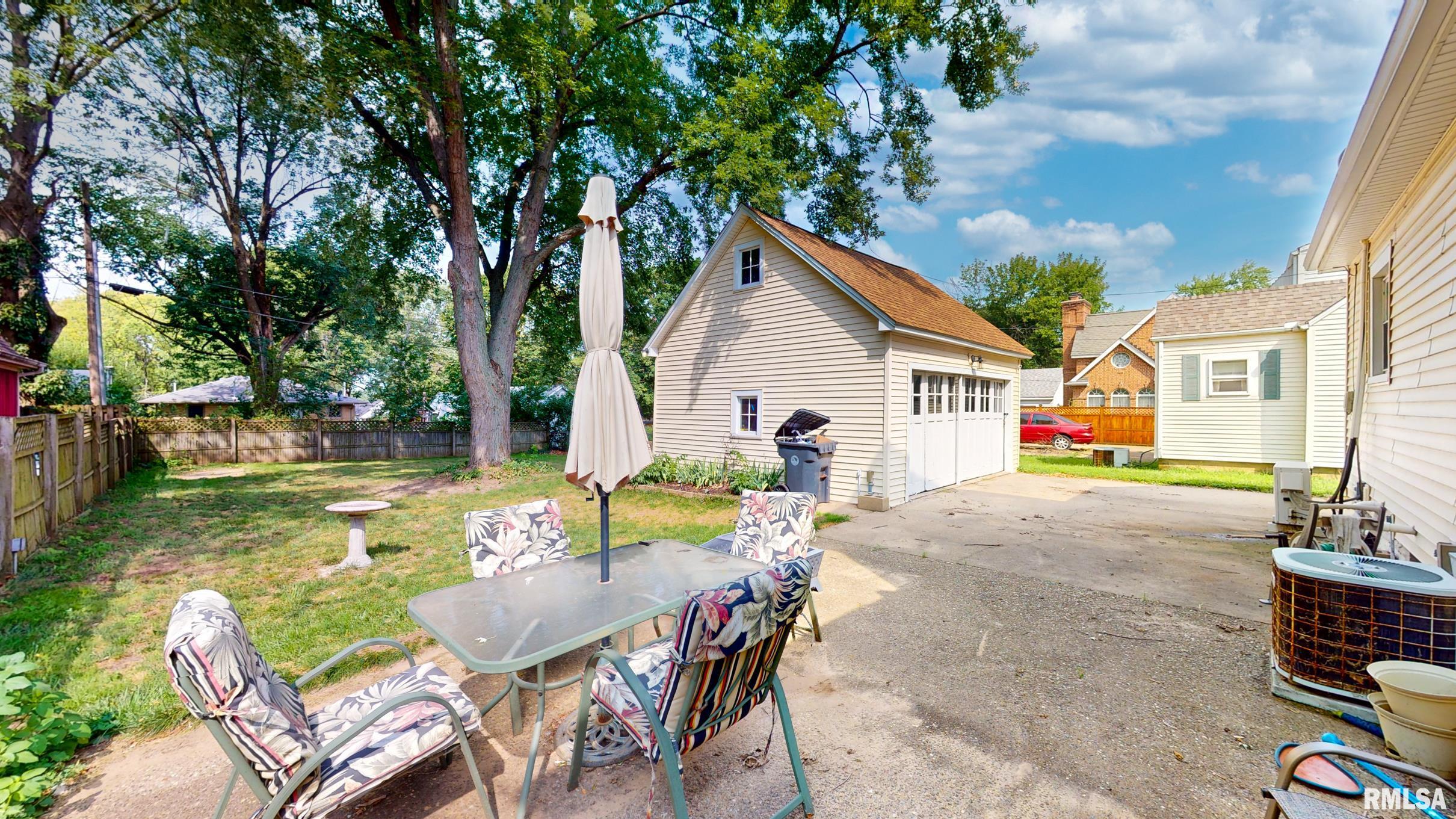 1507 South 4th Street Pekin, IL 61554 - Photo 4 of 28
