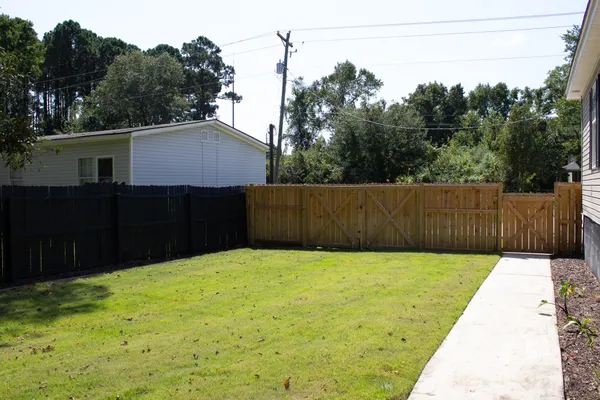 $2,450 | 1030 Greenhill Road, Charleston, SC 29412