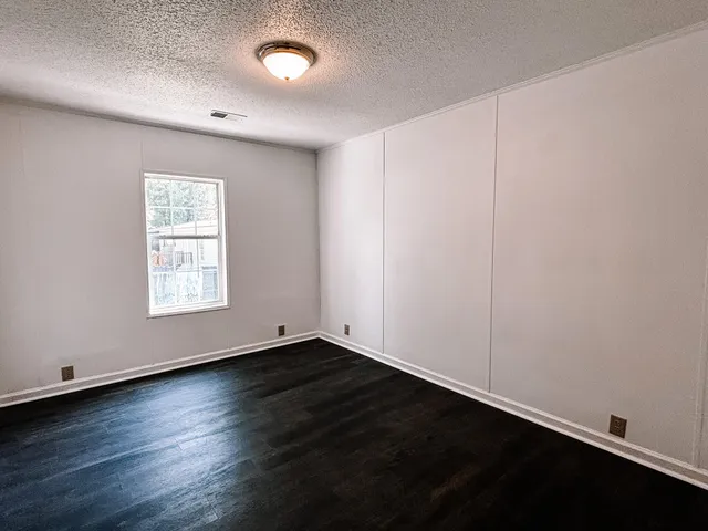 $2,450 | 1030 Greenhill Road, Charleston, SC 29412