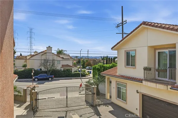 $900,000 | 7608 Ani Way, North Hollywood, CA 91605