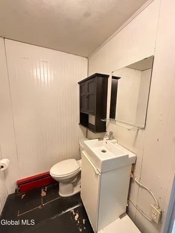 $1,525 | 53 3rd Street, Unit 2A, Troy, NY 12180