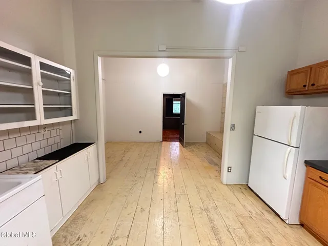 $1,525 | 53 3rd Street, Unit 2A, Troy, NY 12180