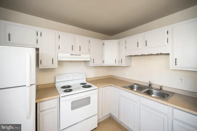 $1,500 | 110 Manor Lane, Fredericksburg, VA 22405