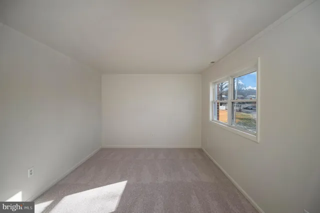 $1,500 | 110 Manor Lane, Fredericksburg, VA 22405