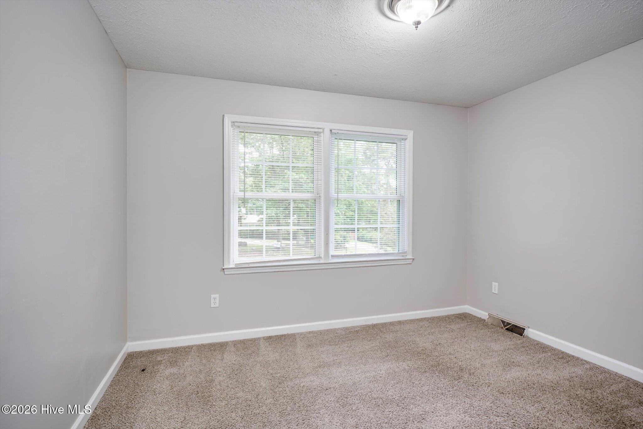606 Cardinal Drive Aiken, SC 29803 - Photo 34 of 40 33-033-