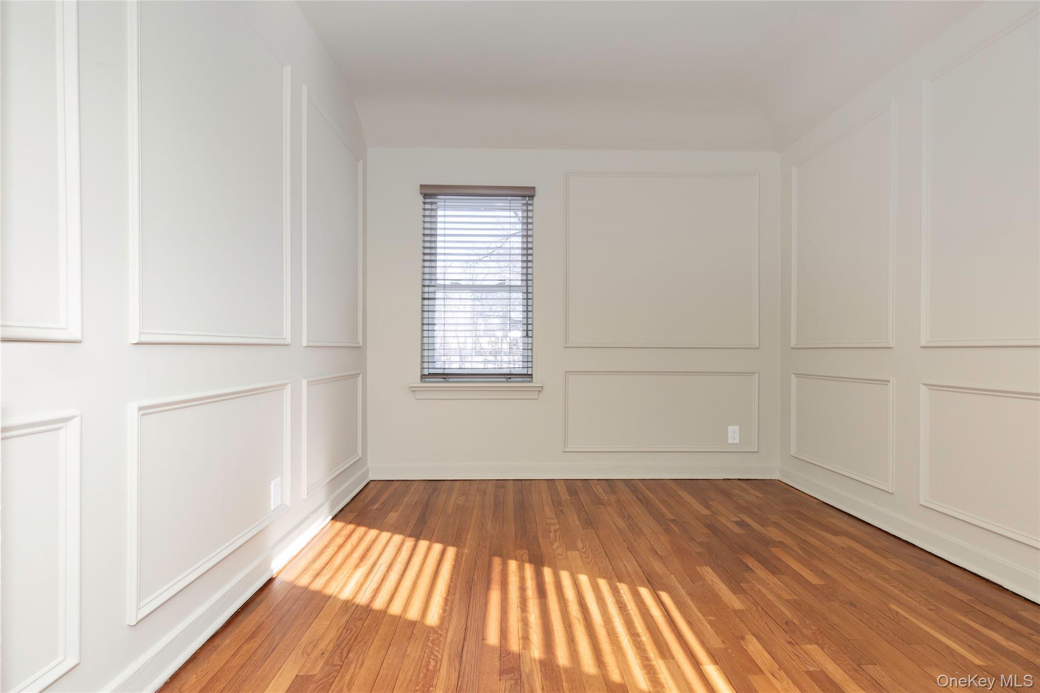 5 Peck Avenue, Unit 58B Rye, NY 10580 - Photo 12 of 19 Bedroom 2