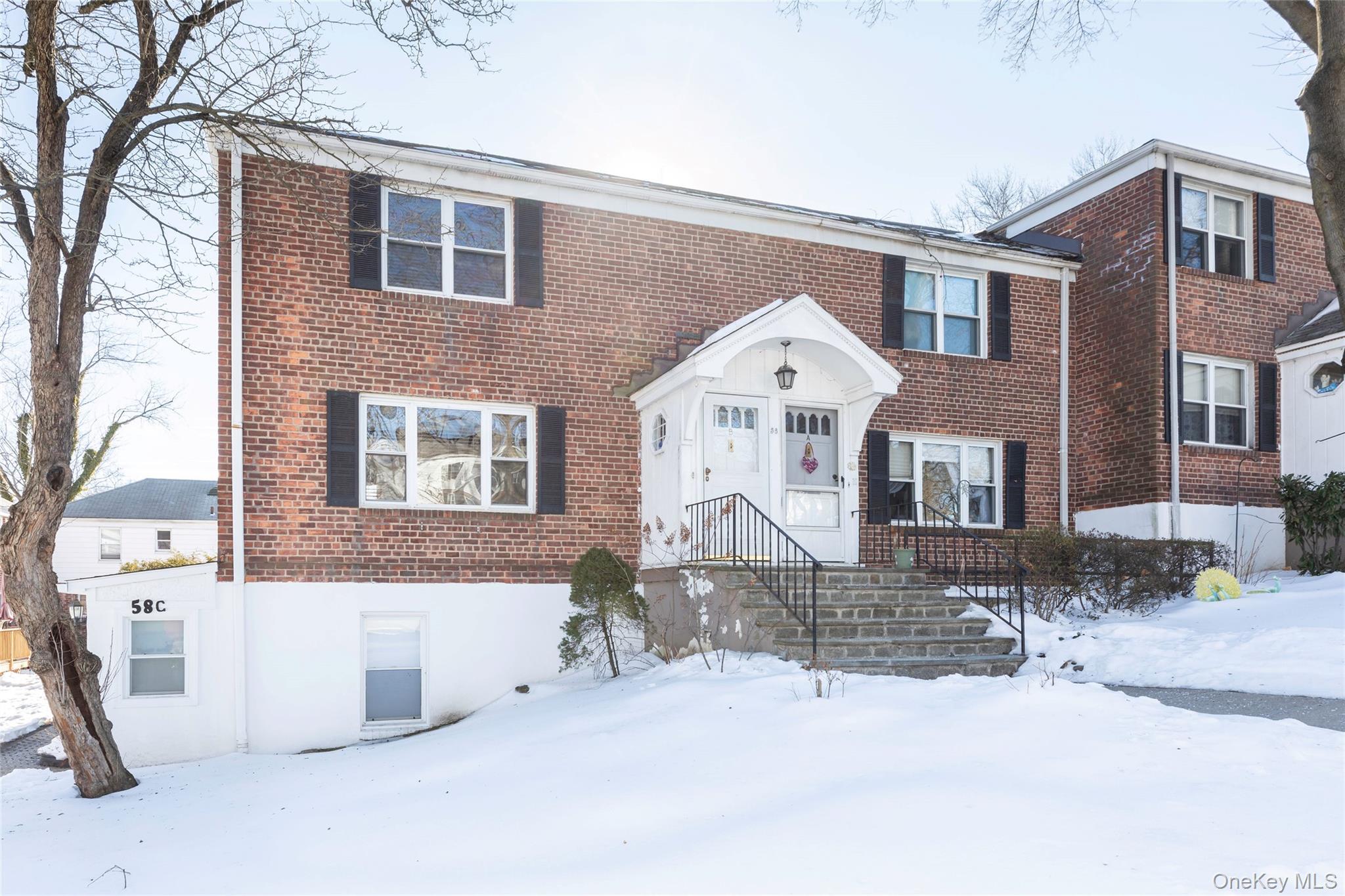 5 Peck Avenue, Unit 58B Rye, NY 10580 - Photo 18 of 19 Front Entrance