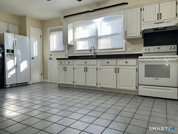 $214,900 | 8 Roma Street, Unit 8, East Haven, CT 06512