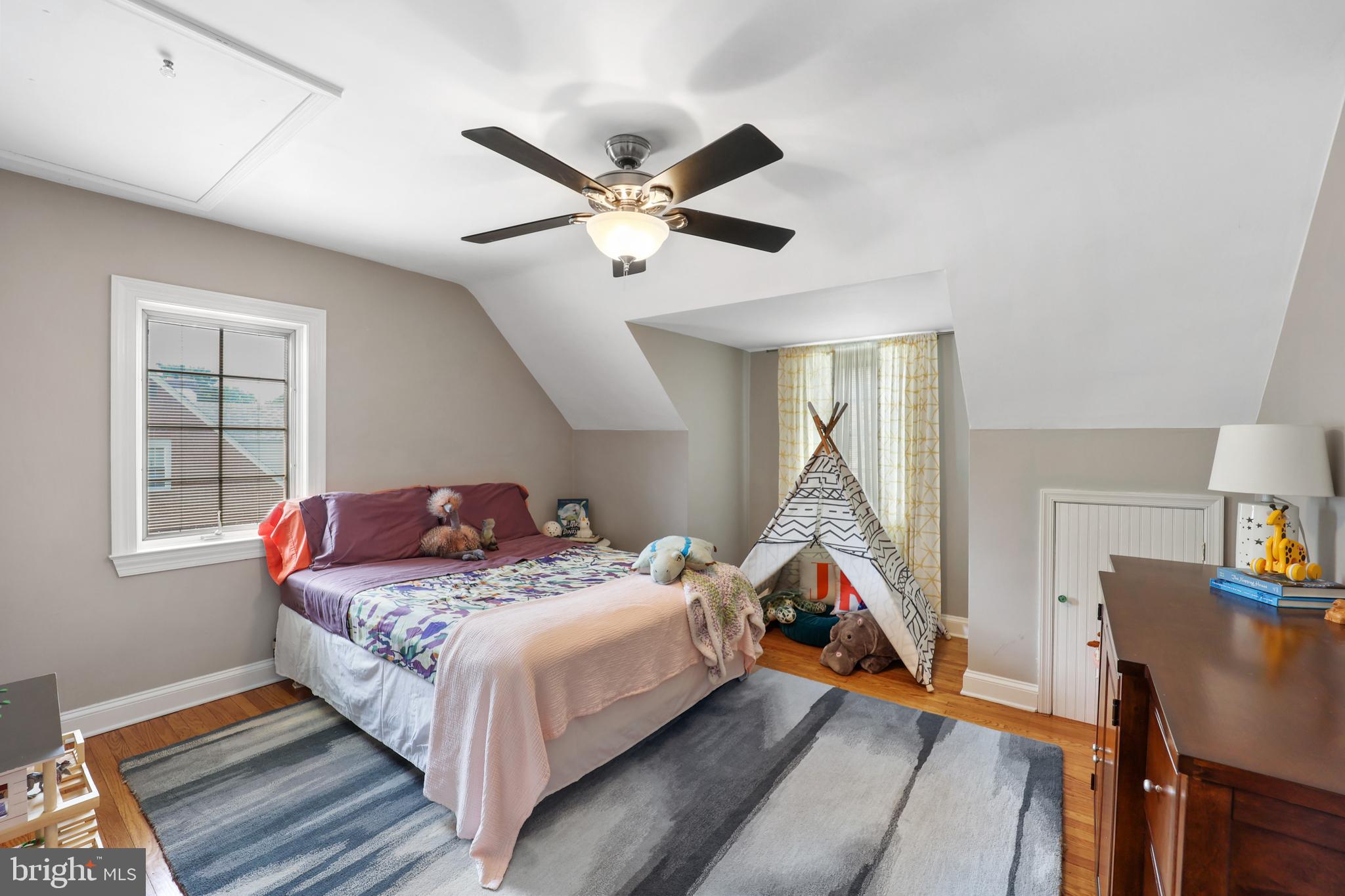 1024 Edgewood Drive Springfield, PA 19064 - Photo 23 of 36 Bedroom 2