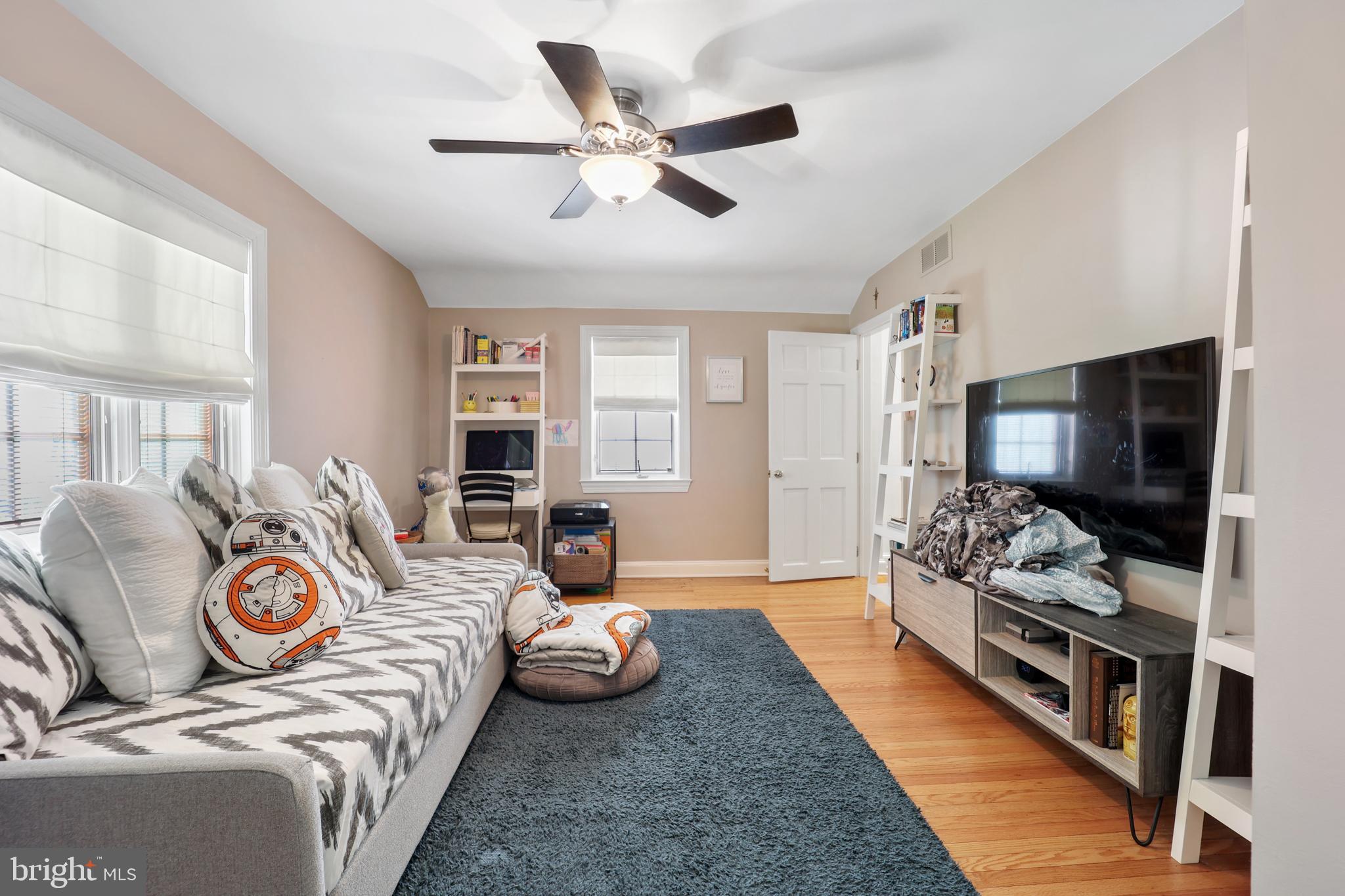 1024 Edgewood Drive Springfield, PA 19064 - Photo 26 of 36 Bedroom 3