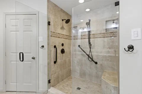 $375,000 | 9203 South Pass Lane, Houston, TX 77064