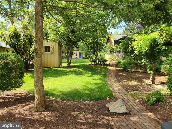207 East Main Street Lititz, PA 17543 - Photo 11 of 53