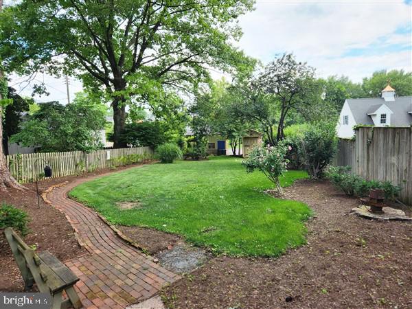 207 East Main Street Lititz, PA 17543 - Photo 7 of 53