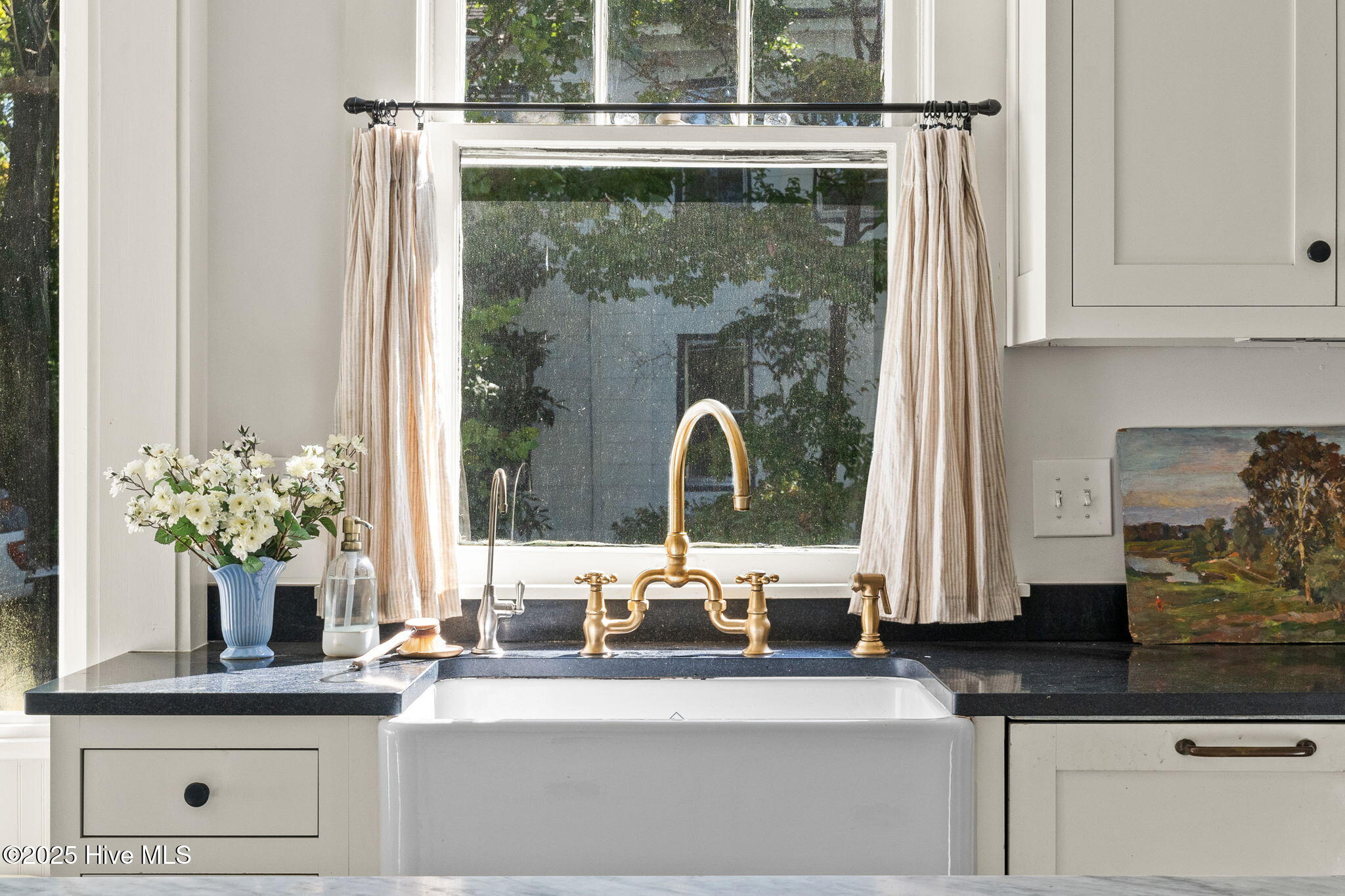 1711 Princess Street Wilmington, NC 28405 - Photo 19 of 68 25-web-or-mls-CAMMediaLLC.com 1711-2