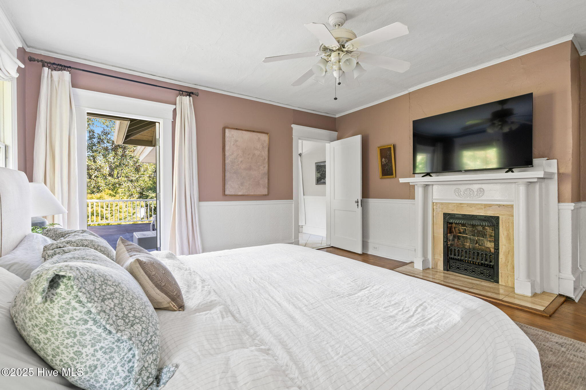 1711 Princess Street Wilmington, NC 28405 - Photo 27 of 68 46-web-or-mls-CAMMediaLLC.com 1711-36