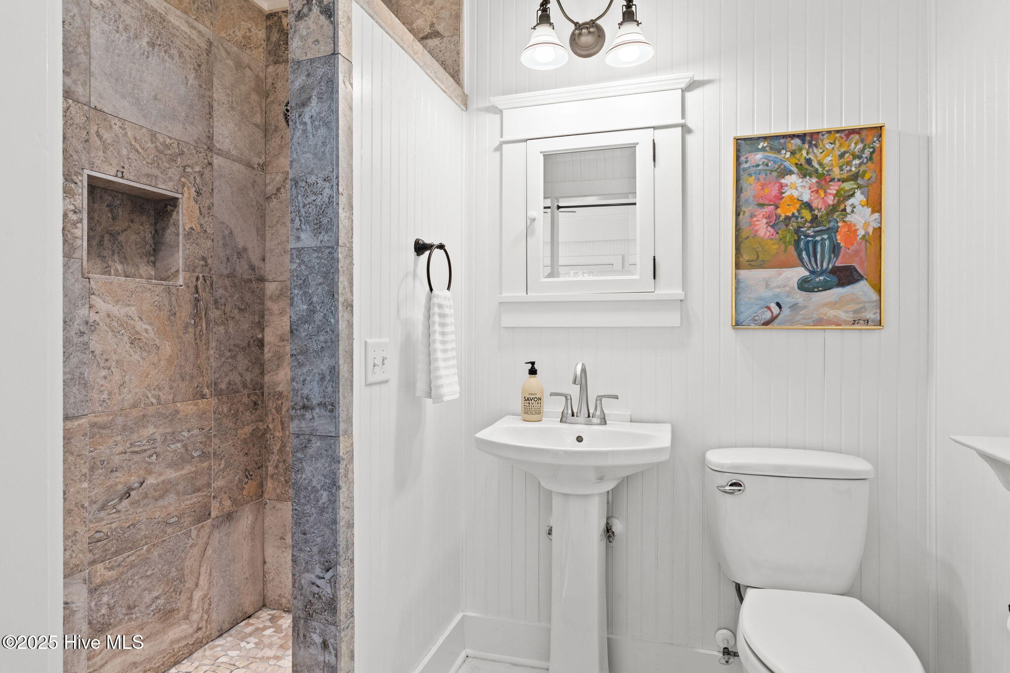 1711 Princess Street Wilmington, NC 28405 - Photo 62 of 68 114-web-or-mls-CAMMediaLLC.com 1711-16