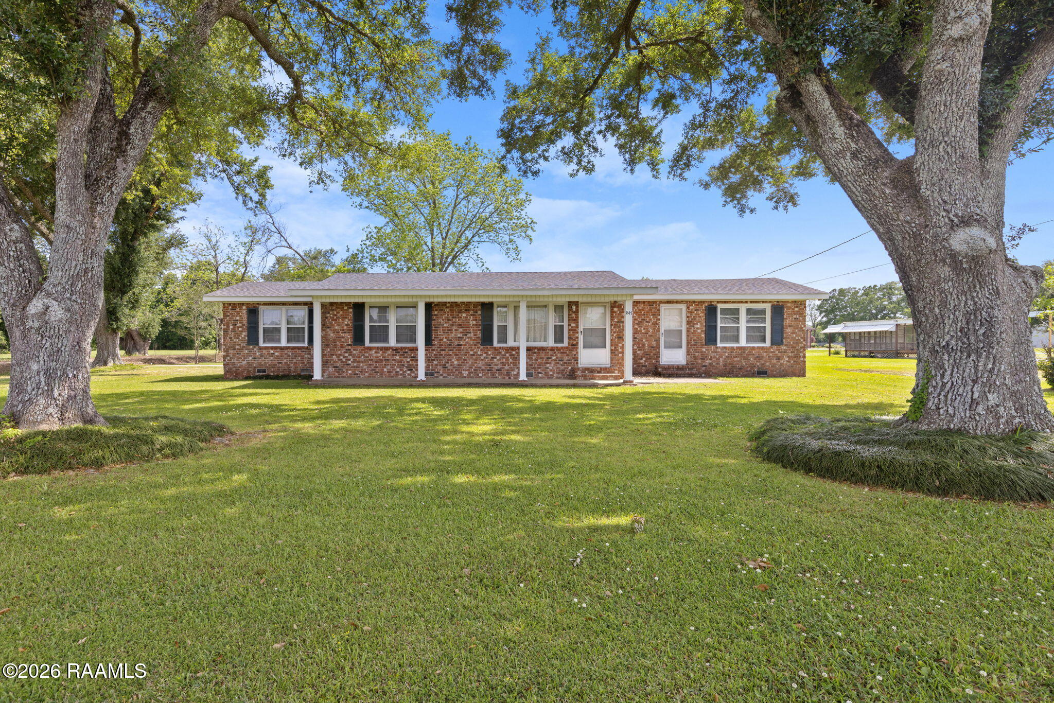 1-web-or-mls-847 Ridge Rd-1